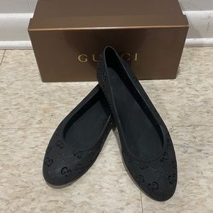 Gucci Rubber Nero Black Cutout Flats Size 41